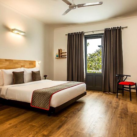 Townhouse Cr Park Near Lotus Temple Otel Yeni Delhi Dış mekan fotoğraf